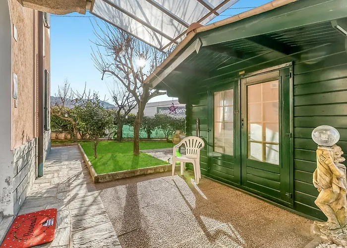 Bee - Happy Διαμέρισμα Luino